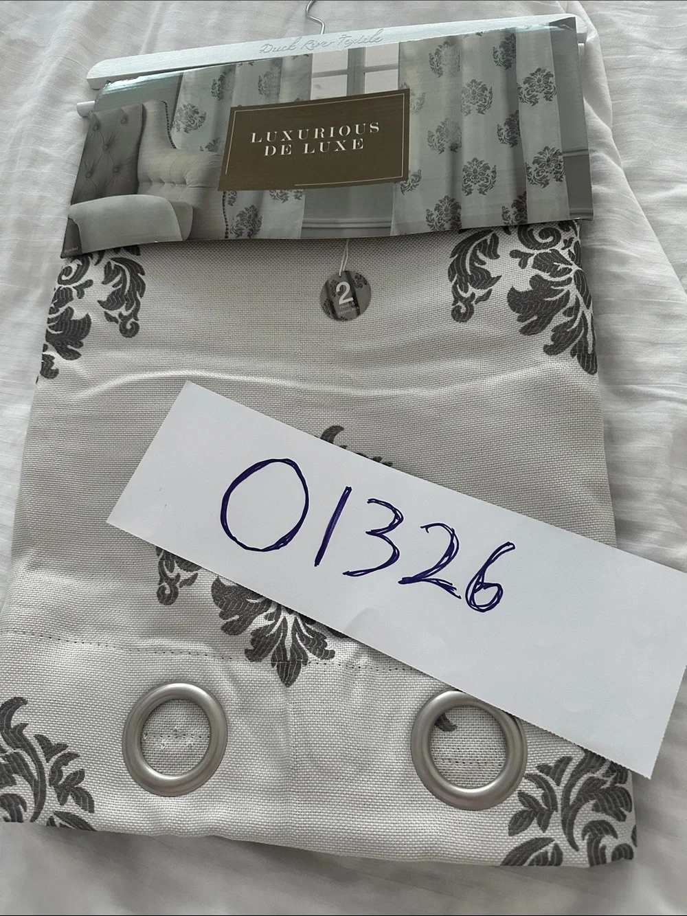 NWT Duck River Textiles Luxurious De Luxe Gray Grommet Curtains 2 Panel Set